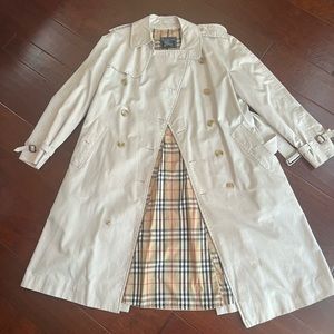 Vintage Burberry Men’s Trench Coat